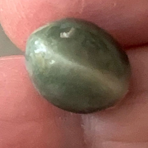 Cat’s eye natural stone 10.5-11.0 cts new