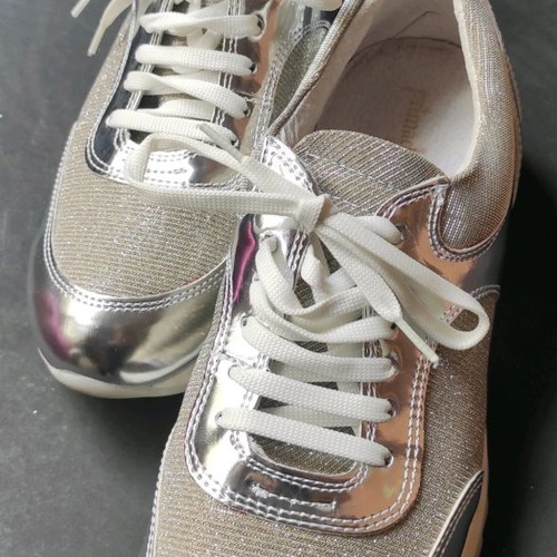 Leather women's shoes new, silver, size 40