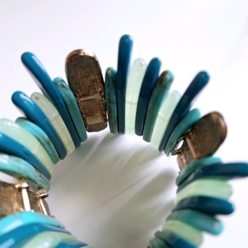 Earrings with bracelets like new, blue and green