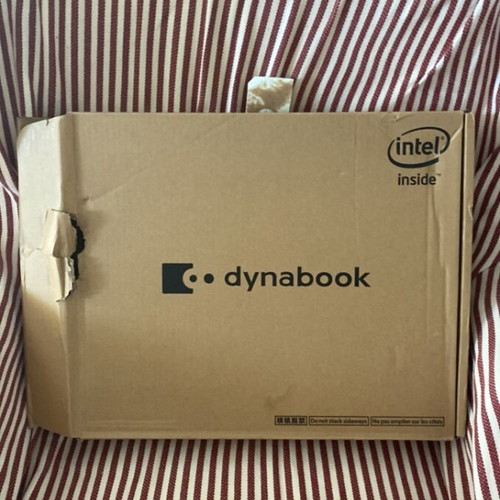 Laptop Toshiba Dynabook Tecra PT5B1-U-0RC01L like new, 15.6", 4GB RAM, 120GB SSD