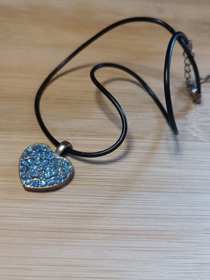 Necklace with silver heart and blue rhinestones