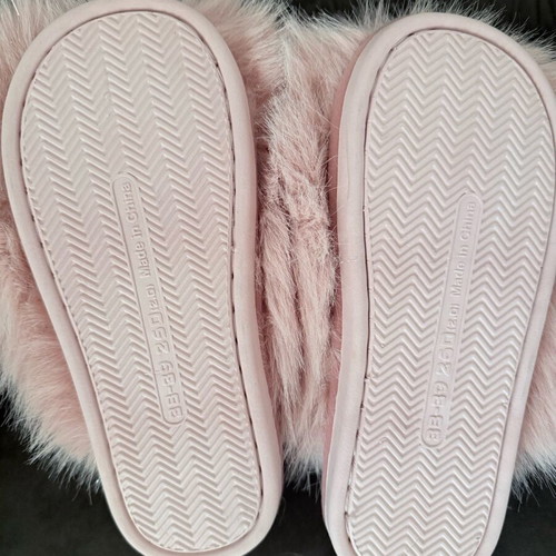 Zara fur slippers size 38 pink new