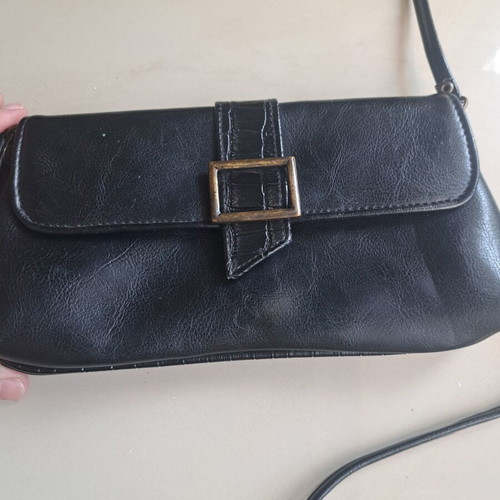 Black Small Shoulder Bag used with Decorative Buckle