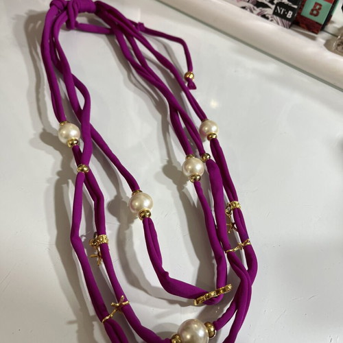 Handmade purple necklace like new