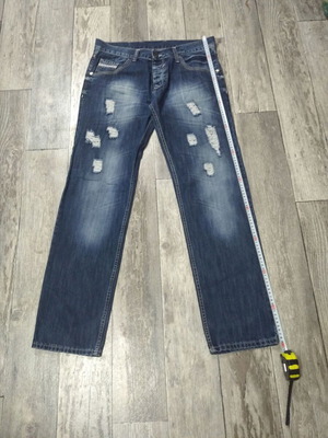Men's dark blue denim jeans
