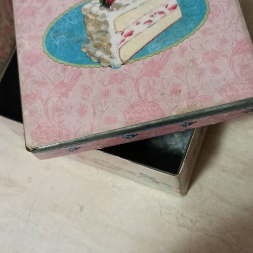 Vintage Trimar metal boxes used, set of 2 pieces