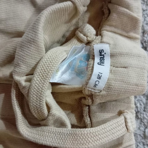 Παιδικά σορτς νούμερο 8 σαν καινούργιο, μπεζ με στάμπα Paw Patrol από Sinsay