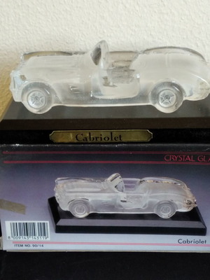 Αυτοκίνητο Cabriolet Crystalglass σε ξύλινη βάση νέο