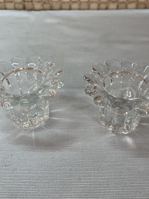 Vintage Luigi Bormioli Flower Petal Glass Candlesticks Pair like new