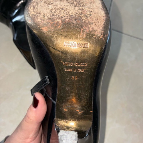 Roberto Cavalli leather ankle boots size 39 like new, black