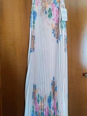 Floral satin dress new, one size, multicolor