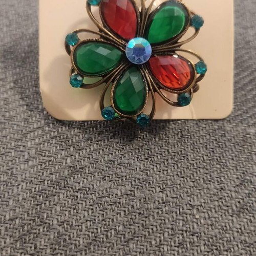 Vintage flower brooch with multicolor stones and rhinestones, new