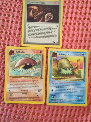 Pokemon cards used Mysterious Fossil with Omanyte and Kabuto evolutions