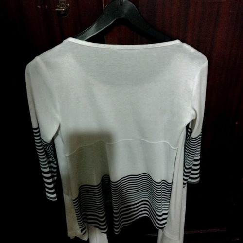 Navy blouse like new, size S, black and white