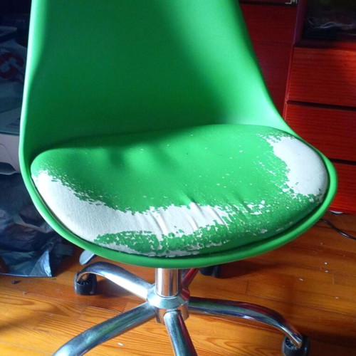 Eames replica office chair green with height adjustment and casters