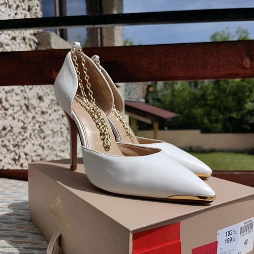 Women's high heels like new, white, size 40, genuine leather
