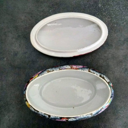 Royal Satsuma vase and jewelry box used