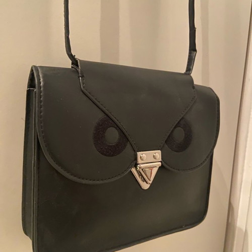 H&M bag used, black with owl design, crossbody