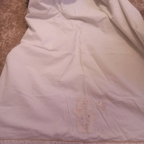 Baby crib sheet like new with teddy bear white beige 1.60x2.30