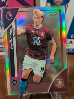 Topps Chrome Premier League Zian Flemming RC Refractor κάρτα σαν καινούργιο