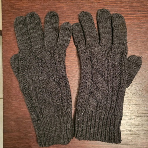 Women's dark gray gloves like new, unworn