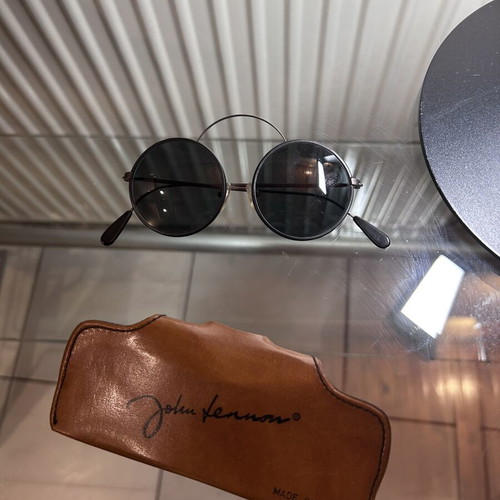 Vintage sunglasses like new, black, 40 years old