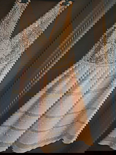Φόρεμα