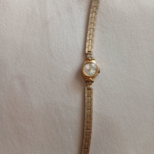 Wristwatch vintage women's gold used