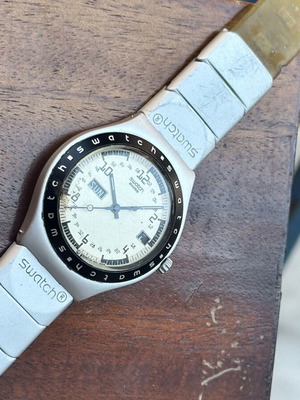 Swatch Irony Vintage Swiss Day-Date Watch 4.2cm
