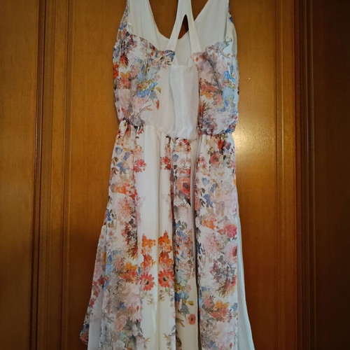 Floral dress white with flowers used, size S
