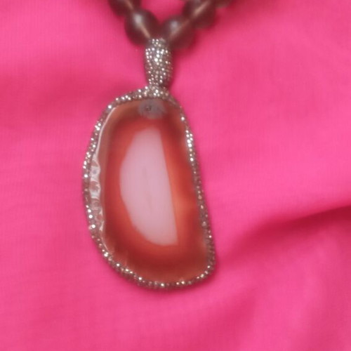 Vintage carnelian agate necklace with pendant and frosted beads
