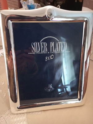 Silver plated photo frame used for 24x19 cm photos