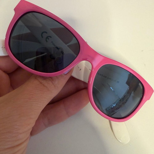 Invu pink children's sunglasses like new for ages 0-3