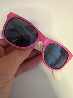 Invu pink children's sunglasses like new for ages 0-3