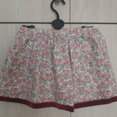 Sam floral skirt size 3 years like new