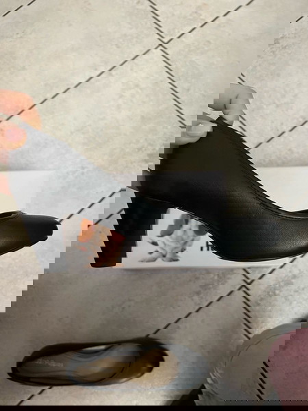 Hush Puppies δερμάτινη Γυναικεία γόβα