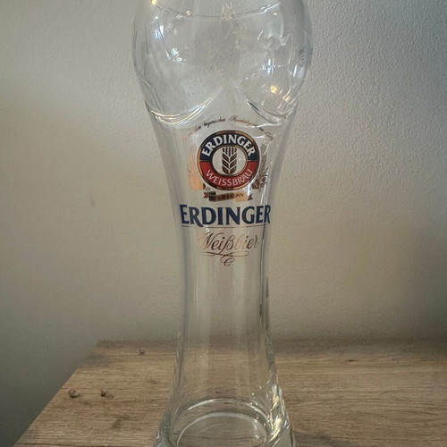 Erdinger collectible glass 0.5l ball-shaped like new
