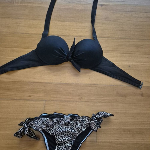 Bikini set used, size S, black with leopard print