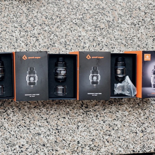 Geekvape Z Max Tank and Z Zeus Top Airflow Sub-Ohm Tanks like new