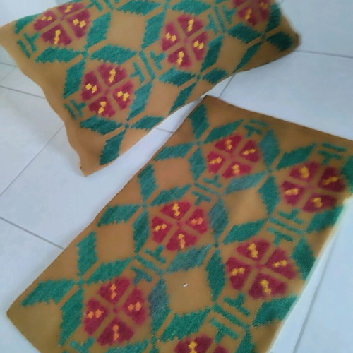 Traditional woven pillows like new, set of 2, 55x35 cm
