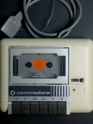Commodore 1530 Datassette C2N κασετόφωνο μεταχειρισμένο, λειτουργικό