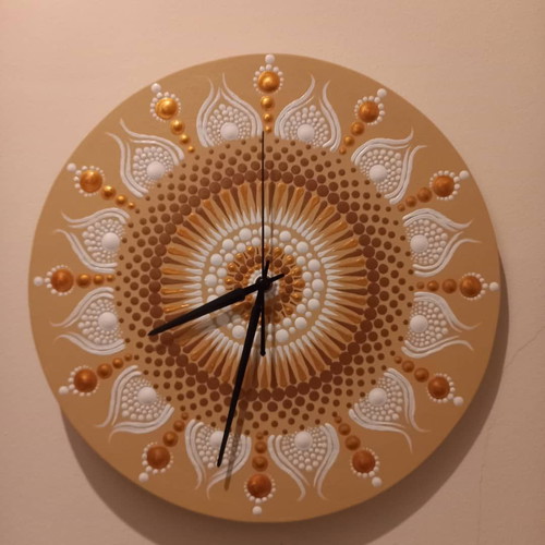 Wall clock white-gold handmade with dotting technique