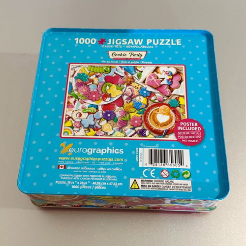 Cookie Party puzzle new with 1000 pieces in metal tin