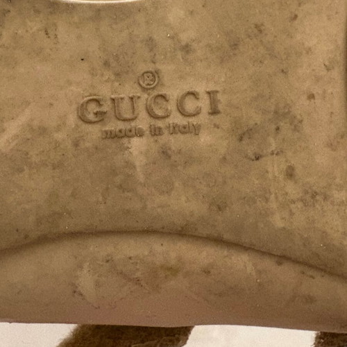 Gucci sneakers like new, gold, adjustable straps, size 40
