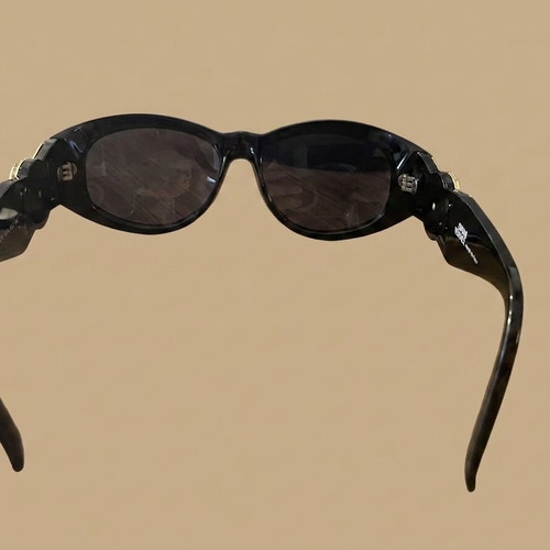 Gianni Versace Vintage Sunglasses MOD.424 COL.852 BK used, black