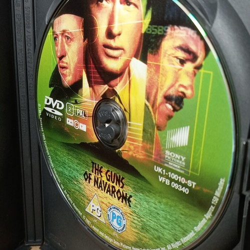 The Guns of Navarone DVD like new with English and Greek subtitles