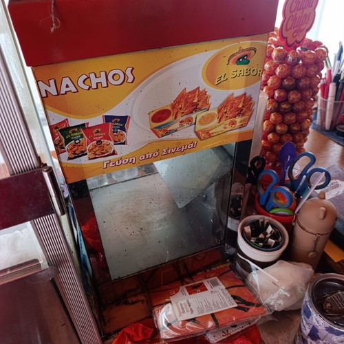 Trailer Cantina Fully Equipped With Coffee Machine And Security System