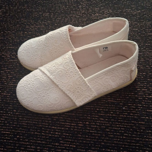 Mothercare espadrilles size 29 white like new, soft and comfortable
