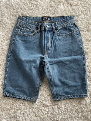 Men’s denim shorts size 28 σαν καινούργιο, μπλε Sinsay