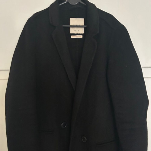 Pull & Bear coat black size Medium like new